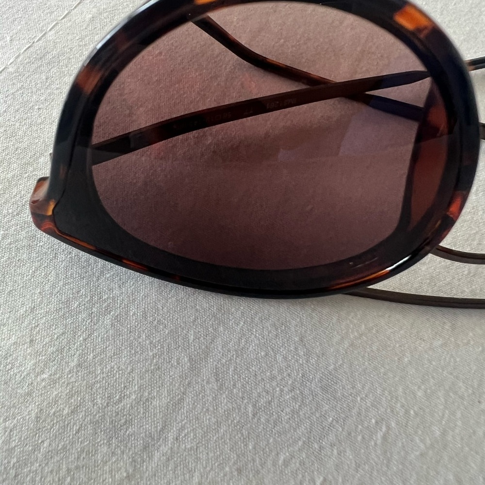 Isaac Mizrahi Tortoiseshell Round Sunglasses with Metal Double Bridge - Picture 5 of 5